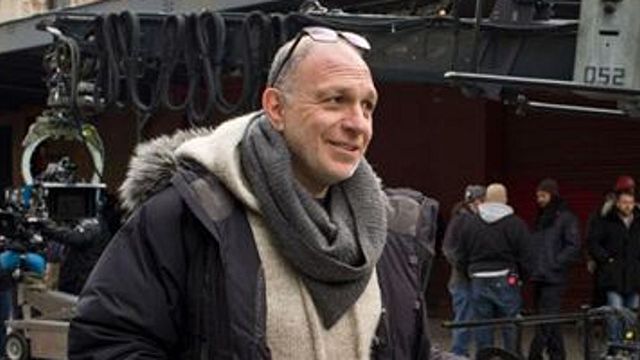 bild aus der news "I, Robot"-Autor Akiva Goldsman schreibt Skript zur Verfilmung des Asimov-Klassikers "The Caves Of Steel"