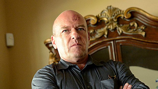 bild aus der news "The Big Bang Theory": Die Nerds bekommen in der 10. Staffel Besuch von "Breaking Bad"-Star Dean Norris