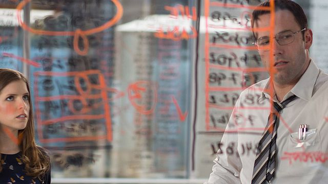 bild aus der news Buchhalter mit Maschinengewehr: Neuer deutscher Trailer zu "The Accountant" mit Ben Affleck und Anna Kendrick