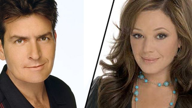 Charlie Sheen und "King of Queens"-Star Leah Remini spielen Sohn und Stiefmutter in "Mad Families"