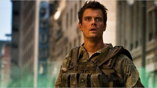 bild aus der news "Transformers 5: The Last Knight": Josh Duhamel kampfbereit in neuem Setvideo