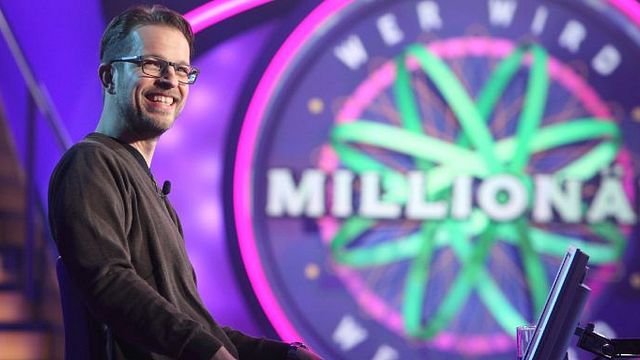 bild aus der news "Wer wird Millionär?": Nach IRRER Telefonpanne sitzt zumindest die Serien-Frage – hättet ihr sie auch ohne Joker gewusst?