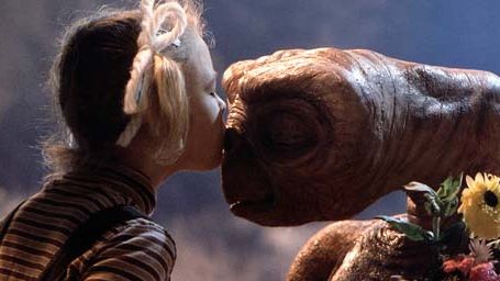 bild aus der news Nachgerechnet: Warum sich E.T. mit seinem Anruf auf Brodo Asogi finanziell völlig ruiniert hätte