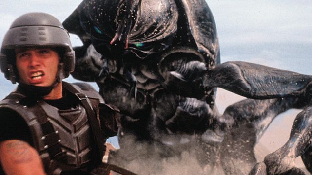 bild aus der news Paul Verhoeven erklärt, warum das "Starship Troopers"-Remake in die aktuelle Zeit passt