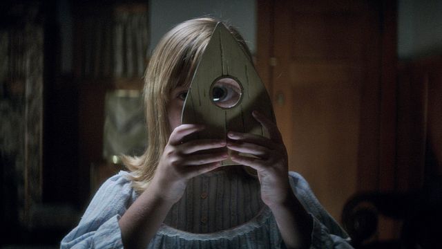 bild aus der news "Inherit The Earth": Im neuen Projekt von "Ouija 2"-Regisseur Mike Flanagan heißt es "Zombies Vs. Robots"
