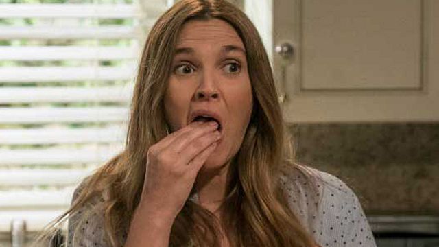 bild aus der news "Santa Clarita Diet": Drew Barrymore wirbt im ersten Promo-Video für gute Ernährung aus leckeren Menschen