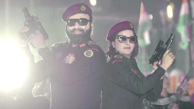 bild aus der news Der Gaga-Guru schlägt wieder zu: Völlig durchgeknallter Trailer zum Trash-Epos "MSG 4: Lion Heart 2"