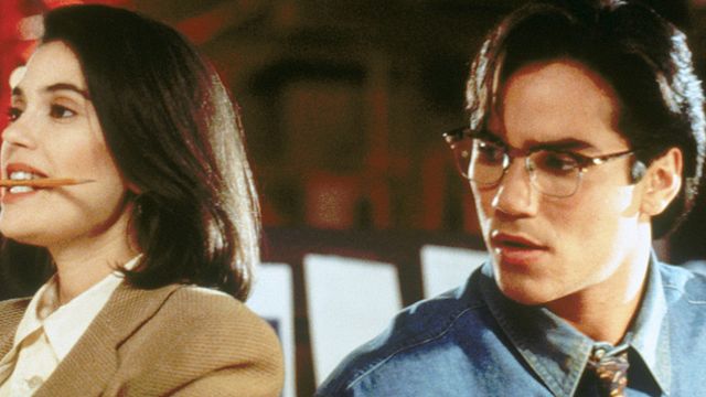bild aus der news "Lois Lane" Teri Hatcher spielt die neue Gegnerin von "Supergirl" in der 2. Staffel