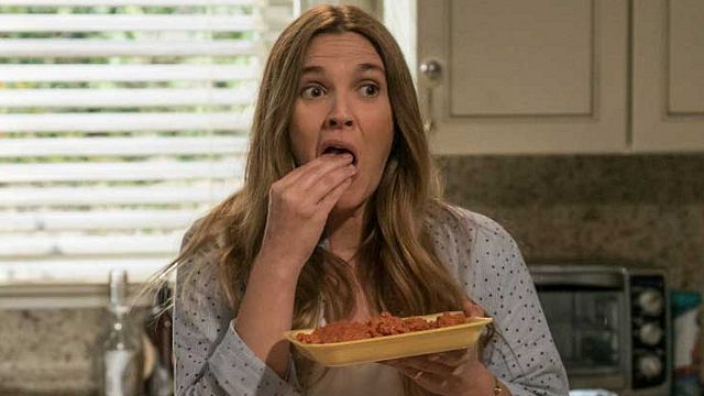 bild aus der news "Santa Clarita Diet"-Wurstfinger: Netflix muss Werbeplakate nach Beschwerden abhängen