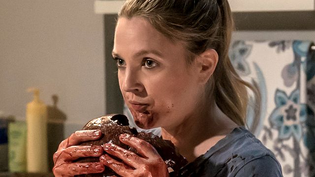bild aus der news "Santa Clarita Diet" ohne Menschenfleisch: Das isst Drew Barrymore wirklich in der Zombie-Serie