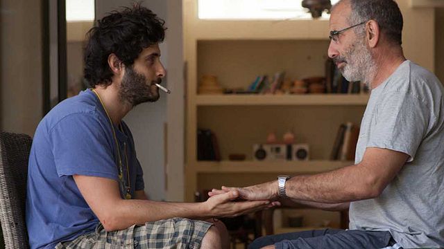 bild aus der news Mit Joint und Freund gegen die Trauer: Deutscher Trailer zur Tragikomödie "Ein Tag wie kein anderer"