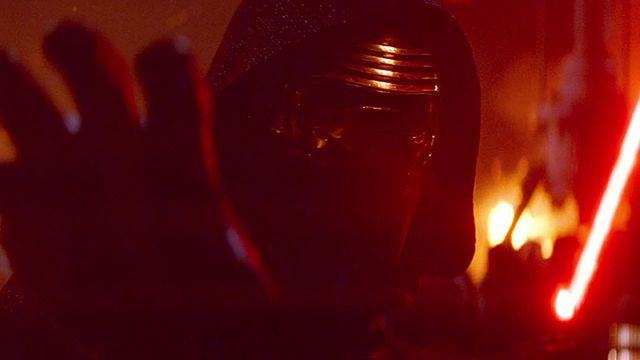bild aus der news Rian Johnson erklärt: Darum ist Kylo Rens Narbe in "Star Wars 8" an einer anderen Stelle als in "Star Wars 7"