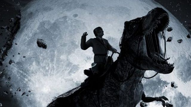 bild aus der news Hitler reitet einen T-Rex im neuen Trailer zur Sci-Fi-Komödie "Iron Sky 2: The Coming Race"