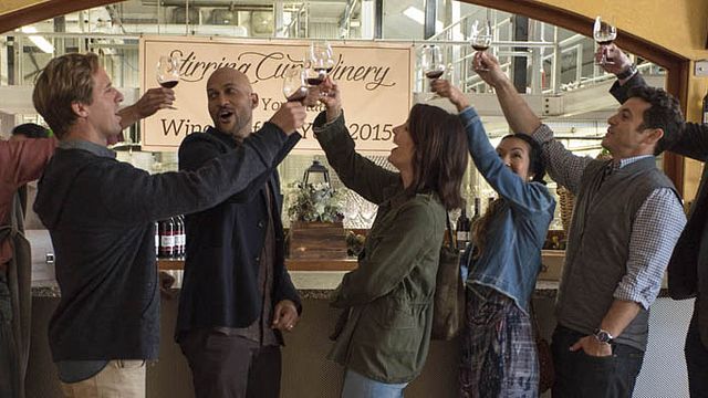 bild aus der news "Friends From College": Startdatum und erster Trailer für die neue Netflix-Serie mit Keegan-Michael Key und Cobie Smulders