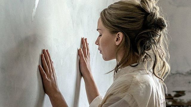 bild aus der news Drauf eingeprügelt: Was bedeutet es wirklich, wenn Filme wie "mother!" vom US-Publikum ein "F"-Rating bekommen?