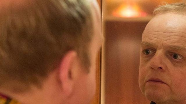 "Kaleidoscope": Im düsteren Trailer zum Psycho-Thriller kämpft Toby Jones gegen ein Mutter-Trauma