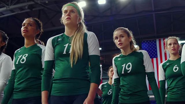 bild aus der news Erinnert an "Mila Superstar": Im Trailer zu "The Miracle Season" mit Helen Hunt regnet es Schmetterbälle