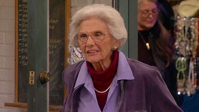 bild aus der news Hollywoods älteste aktive Schauspielerin Connie Sawyer mit 105 Jahren gestorben