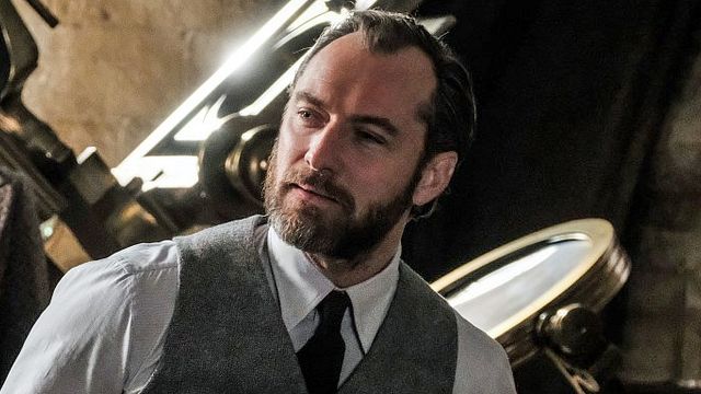 bild aus der news "Phantastische Tierwesen 2: Grindelwalds Verbrechen": Dumbledores Homosexualität wird nicht explizit gezeigt