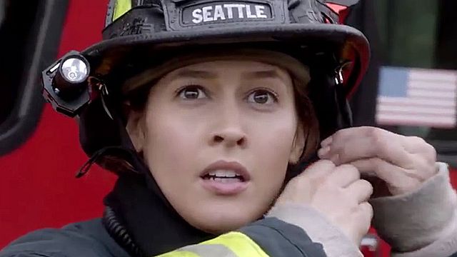 bild aus der news "Station 19": Dramatik und Ellen Pompeo im heißen ersten Trailer zum "Grey's Anatomy"-Feuerwehr-Spin-off