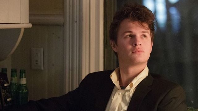 bild aus der news "Baby Driver" Ansel Elgort als Hans Christian Andersen im Musical über den "Die kleine Meerjungfrau"-Dichter
