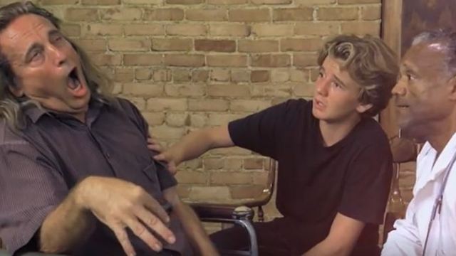 Glorreicher Trash-Trailer: Darum wird "Surfer: Teen Confronts Fear" der nächste "The Room"
