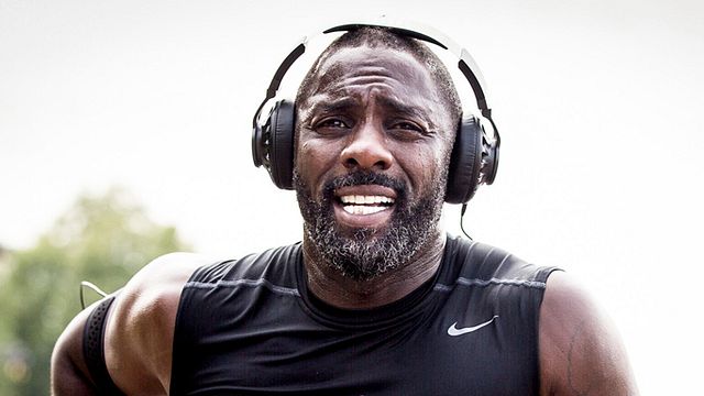 bild aus der news "Turn Up Charlie": Netflix und Idris Elba machen Comedy-Serie über ein männliches Kindermädchen