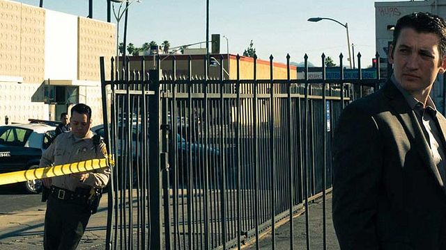 bild aus der news Neon-Arthouse auf Amazon? Erster blutiger Trailer zur Nicolas-Winding-Refn-Serie "Too Old To Die Young"