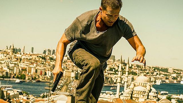 bild aus der news "Tschiller: Off Duty": Til Schweigers Kino-"Tatort" floppt trotz Tagessieg auch im TV