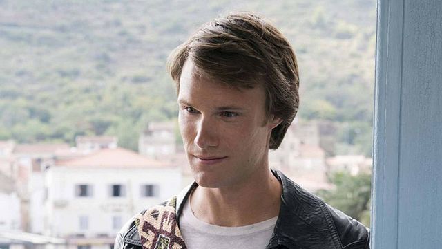 Fehlt in "Mamma Mia 2" etwa eine Szene: Was ist mit dem jungen Harry passiert? 