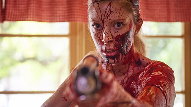 Im blutigen Trailer zu "Killer Kate!" wird ein Junggesellenabschied zum Schlachtfest