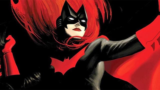 Erstes Bild von Batwoman: So sieht die lesbische DC-Heldin im Arrowverse-Crossover aus