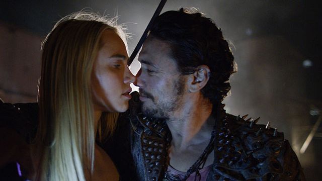 bild aus der news "Future World": James Franco als irrer Sadist im deutschen Trailer zum trashigen "Mad Max"-Abklatsch