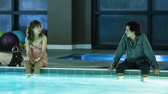 bild aus der news Das Schicksal ist immer noch ein mieser Verräter: Deutscher Trailer zum Teenie-Drama "Drei Schritte zu dir"