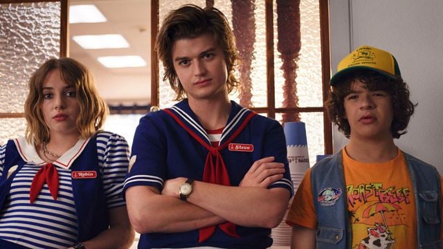 "Stranger Things": Neue Bilder zur 3. Staffel der Netflix-Serie zeigen die Kids beim Spionieren