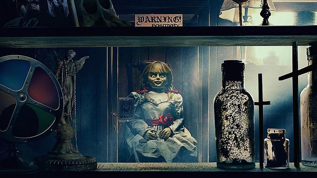 bild aus der news "Der beste Teil der Trilogie": Die ersten Stimmen zu "Annabelle 3" sind da!
