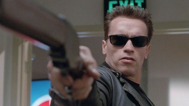 "Kung Fury 2": So sieht Arnold Schwarzenegger als US-Präsident aus 