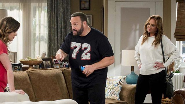 Neue Serie "Kevin Can F*** Himself" nimmt Sitcoms wie "King Of Queens" aufs Korn
