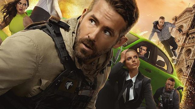 bild aus der news "Deadpool" trifft "Fast & Furious": Im Trailer zum Netflix-Blockbuster "6 Underground" zerlegt Ryan Reynolds Italien