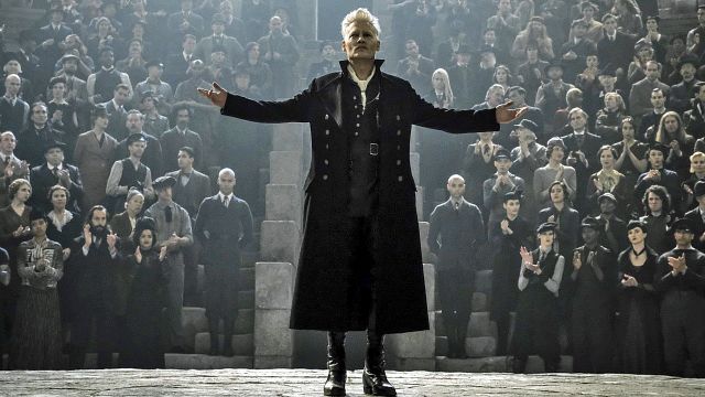 bild aus der news Damit "Phantastische Tierwesen 3" endlich gedreht werden kann: Johnny Depp will 50-Millionen-Dollar-Prozess verschieben
