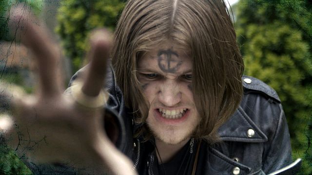 bild aus der news Headbangen und Horror im deutschen Trailer zu "Necromancer – Stay Metal!" 