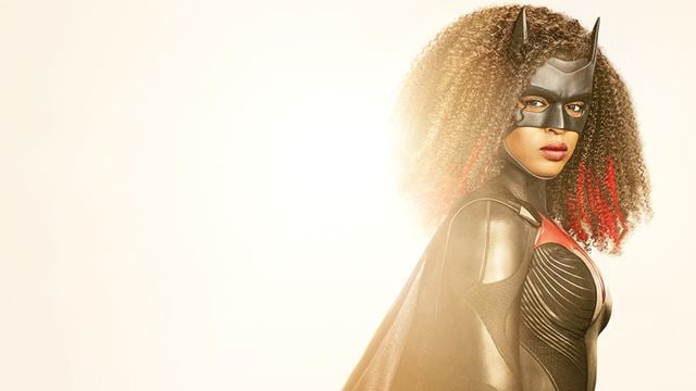 "Batwoman": Erster Trailer zu Staffel 2 zeigt die neue Heldin – und ihr Batmobil!