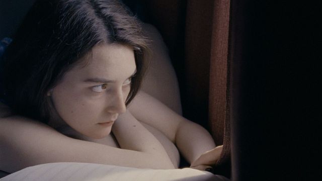 bild aus der news Must-See neu im Heimkino: Einer der besten Filme 2020 – der einem den Boden unter den Füßen wegzieht!