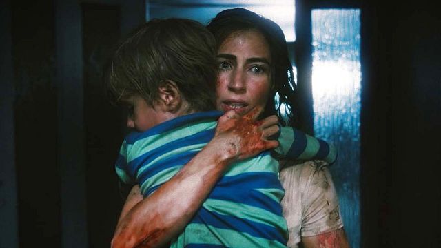 bild aus der news Unheimliche Geisterkinder im finsteren Trailer zum Spukhaus-Horror "The Evil Next Door"