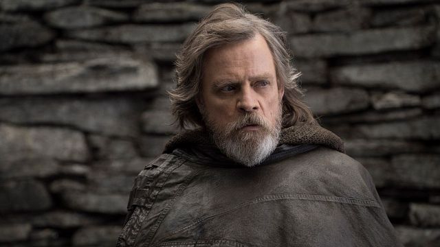 bild aus der news Falsches Lichtschwert, zu junges Antlitz: Rian Johnson erklärt Lukes Auftritt am Ende von "Star Wars 8"