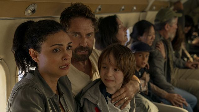bild aus der news "Greenland 2" kommt: So geht es im Sequel zum Katastrophen-Thriller mit Gerard Butler und Morena Baccarin weiter