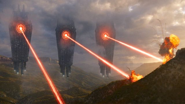 bild aus der news Neu im Heimkino: In diesem Sci-Fi-Kracher erwartet euch ein Action-Feuerwerk mit "Star Wars"-Star und jeder Menge Aliens