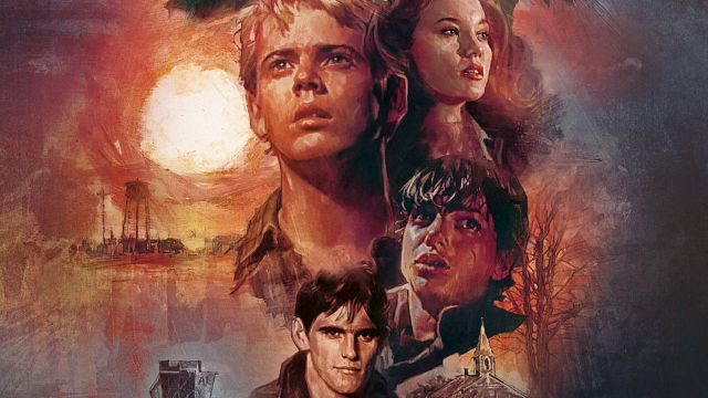 bild aus der news 80er-Jahre-Hit mit Stars aus "Top Gun", "Karate Kid" & "Dirty Dancing" feiert Kino-Comeback in 4K: Trailer zu "The Outsiders"