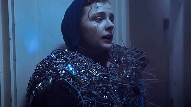 bild aus der news "Terminator" trifft "Children Of Men": Trailer zur Sci-Fi-Dystopie "Mother/Android" von den "The Batman"-Machern