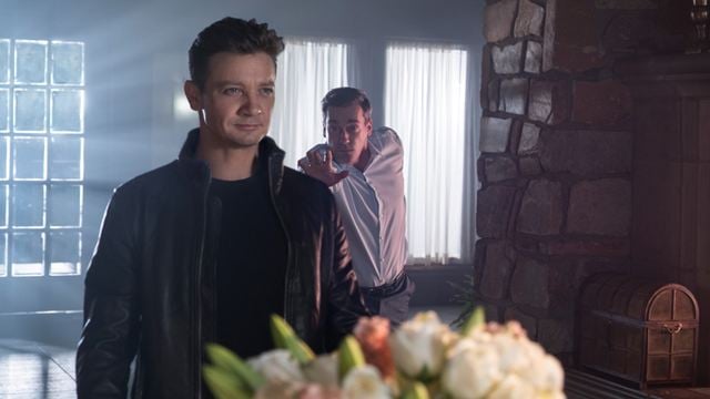 Neu bei Netflix UND Amazon Prime: "Hawkeye"-Star Jeremy Renner spielt fangen – und das ist erstaunlich lustig